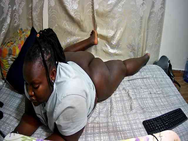 chubby-pritty webcam