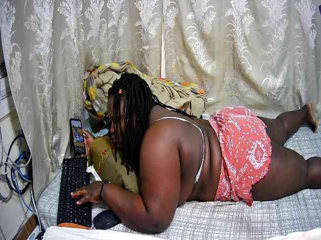 chubby-pritty webcam