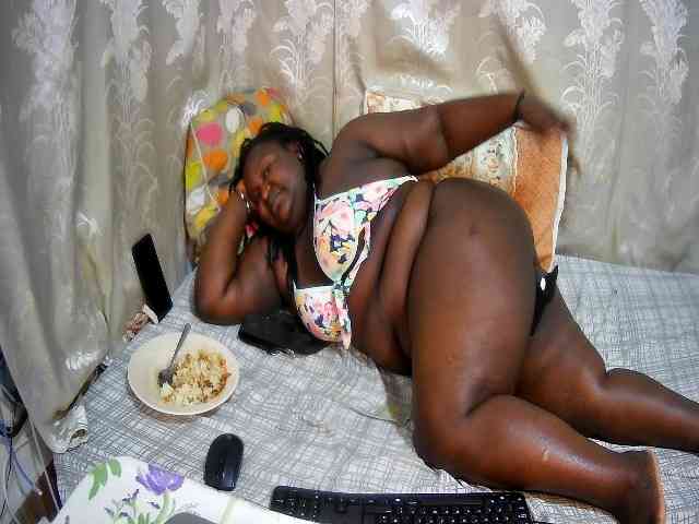 chubby-pritty webcam