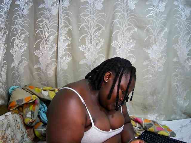 chubby-pritty webcam