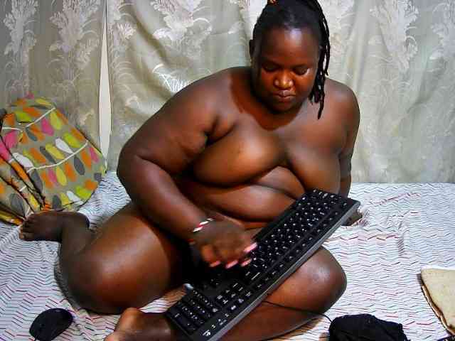 chubby-pritty webcam