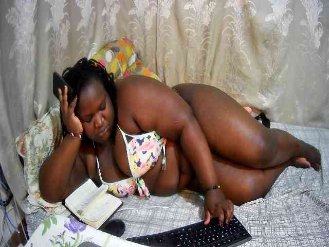 chubby-pritty webcam