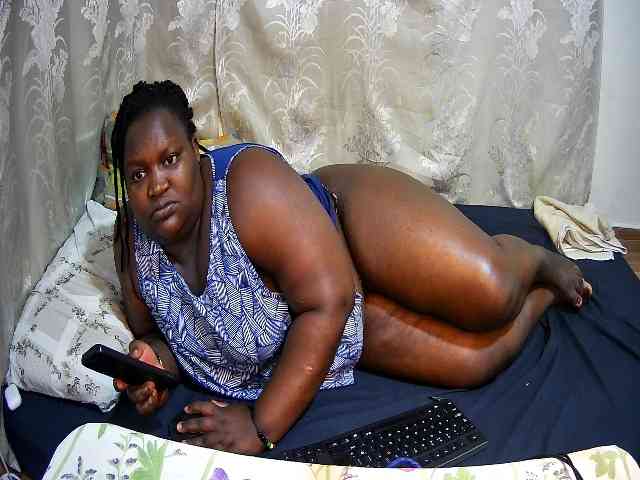 chubby-pritty webcam