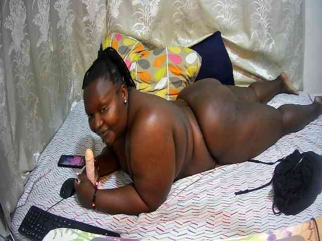 chubby-pritty webcam