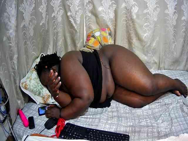 chubby-pritty webcam