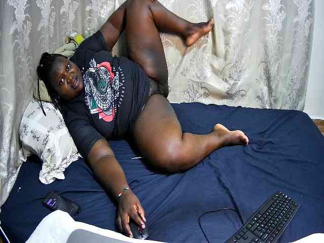 chubby-pritty webcam