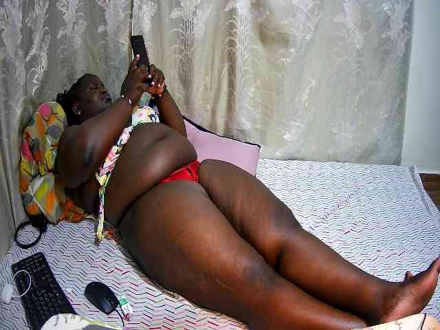 chubby-pritty webcam
