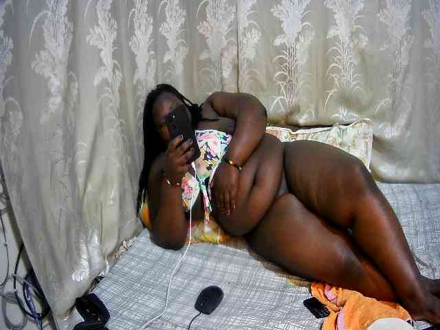 chubby-pritty webcam