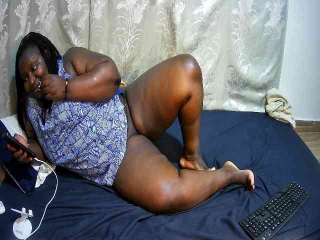 chubby-pritty webcam