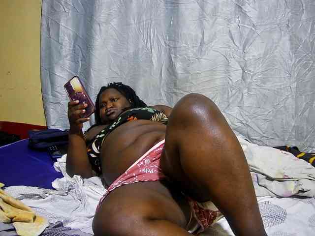 chubby-pritty webcam