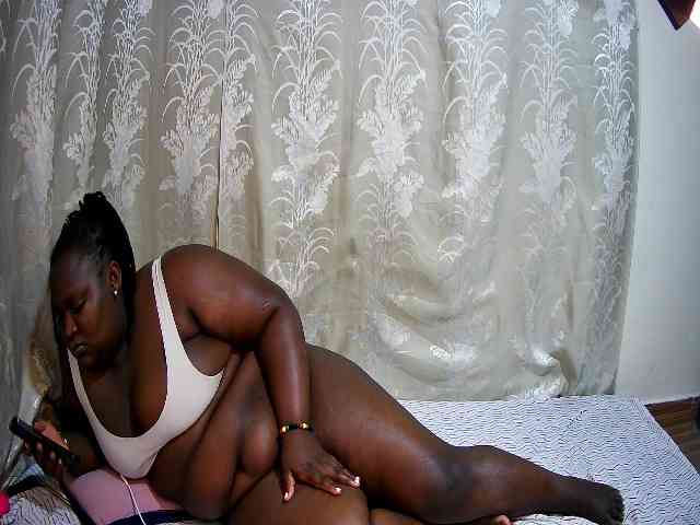 chubby-pritty webcam