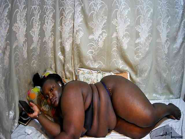 chubby-pritty webcam