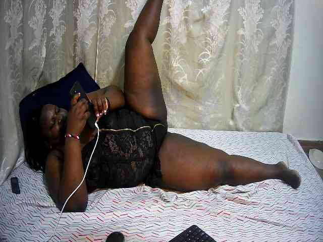 chubby-pritty webcam