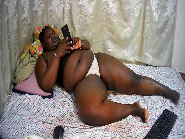 chubby-pritty webcam
