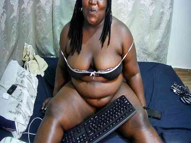 chubby-pritty webcam