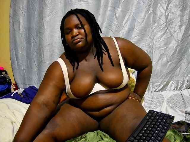 chubby-pritty webcam