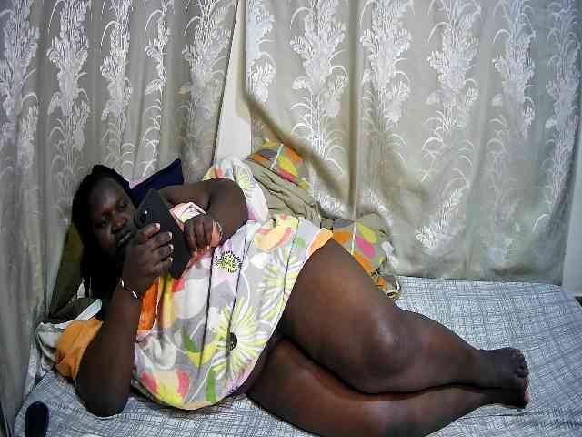 chubby-pritty webcam