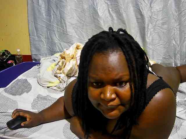 chubby-pritty webcam