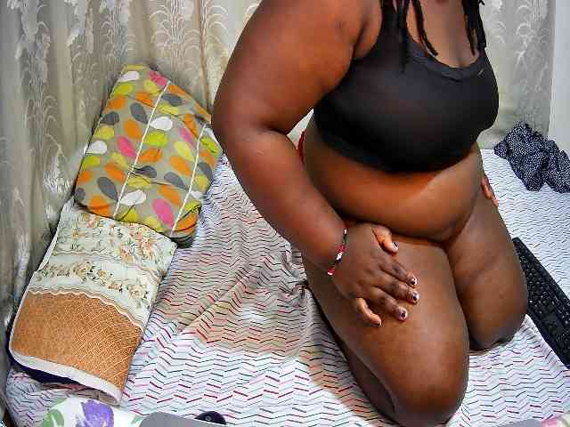 chubby-pritty webcam