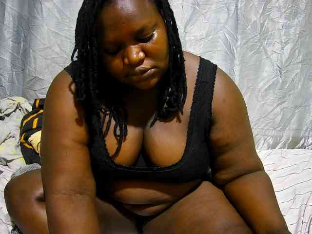 chubby-pritty webcam