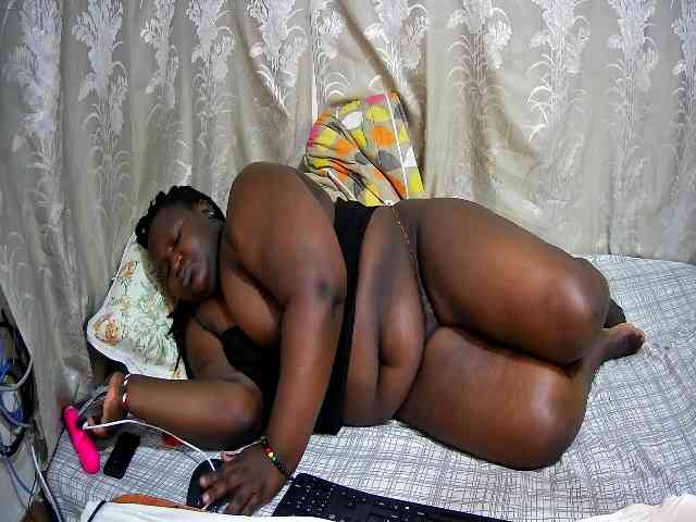 chubby-pritty webcam