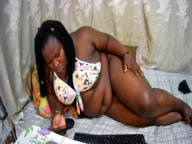 chubby-pritty webcam