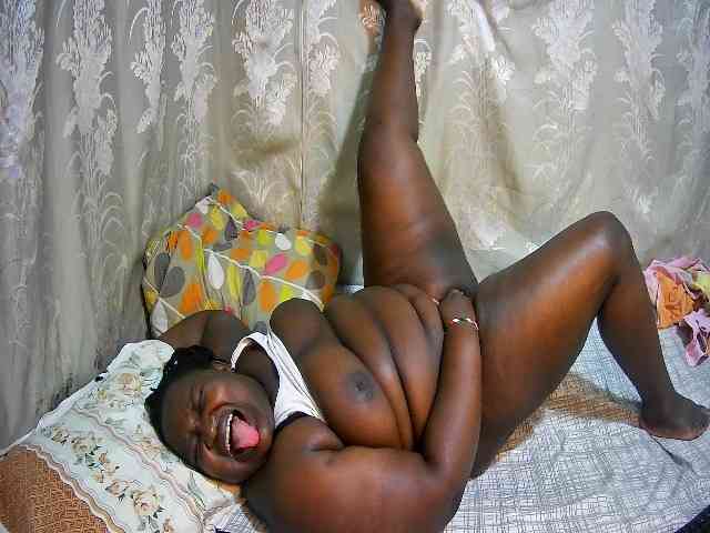 chubby-pritty webcam