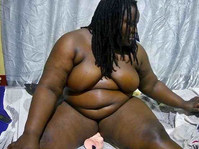 chubby-pritty webcam