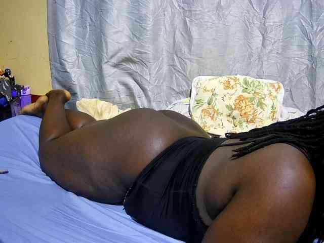 chubby-pritty webcam