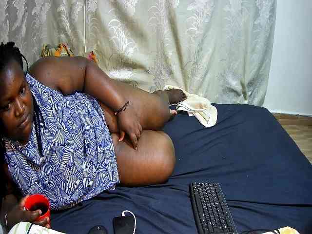 chubby-pritty webcam