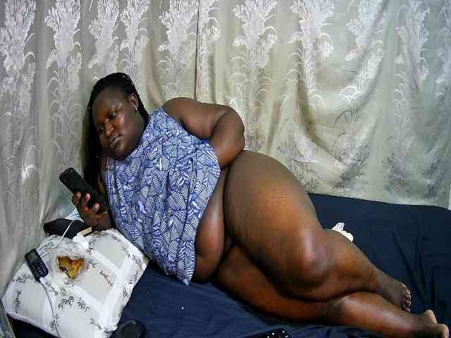 chubby-pritty webcam