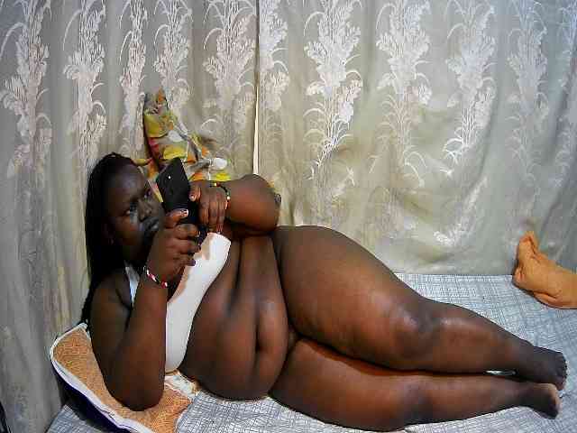 chubby-pritty webcam