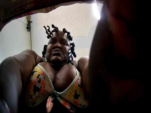 chubby-pritty webcam