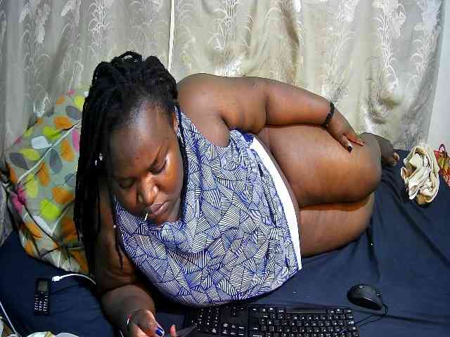 chubby-pritty webcam