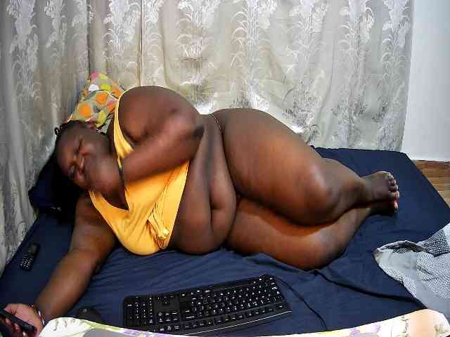 chubby-pritty webcam