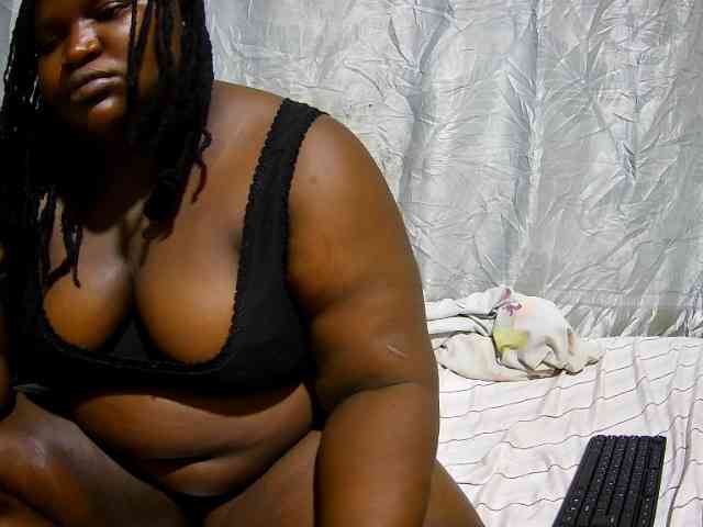 chubby-pritty webcam