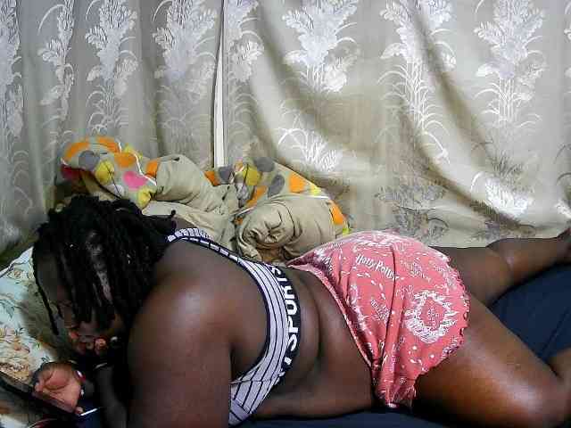 chubby-pritty webcam