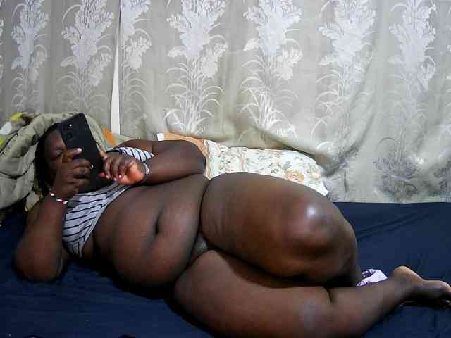 chubby-pritty webcam