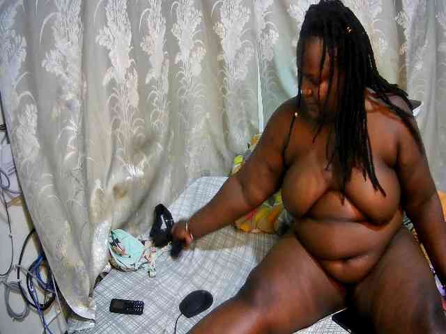 chubby-pritty webcam