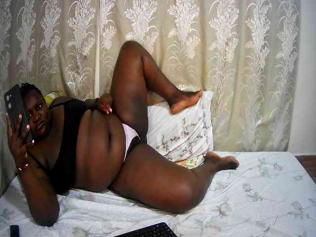 chubby-pritty webcam