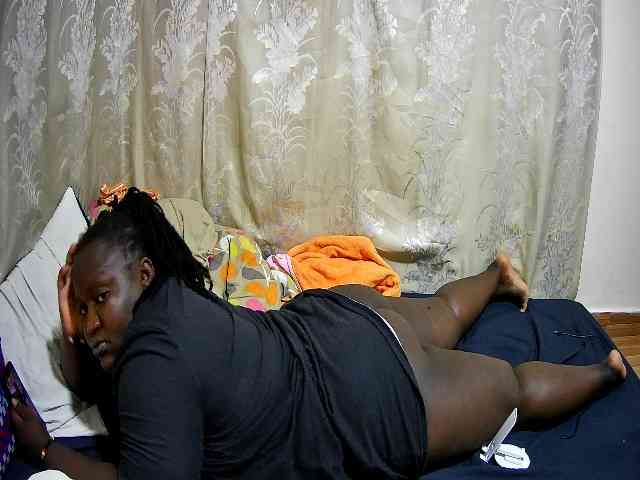 chubby-pritty webcam