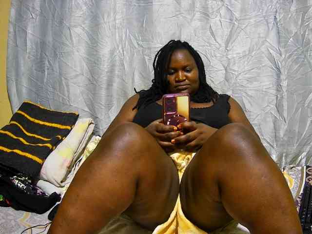 chubby-pritty webcam