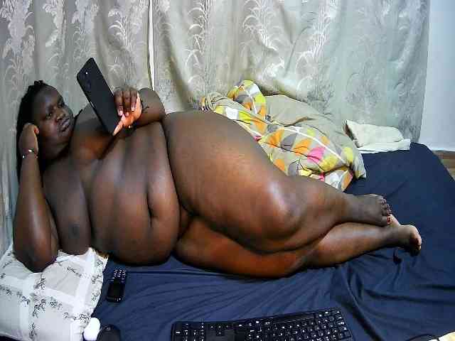 chubby-pritty webcam