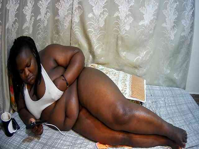 chubby-pritty webcam