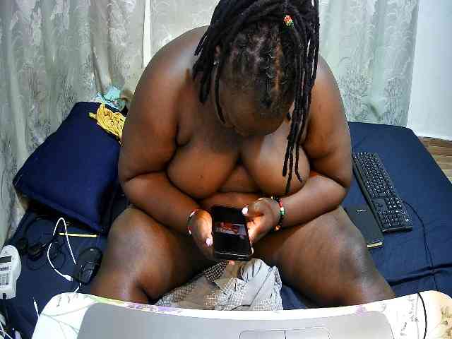 chubby-pritty webcam