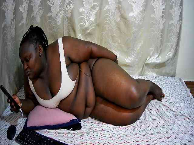 chubby-pritty webcam