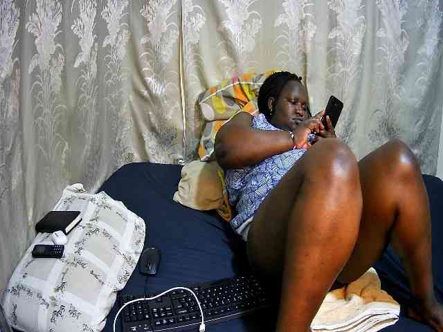 chubby-pritty webcam