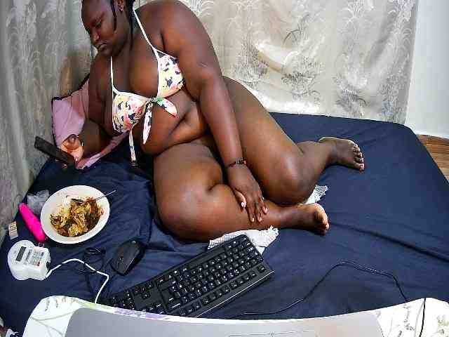 chubby-pritty webcam