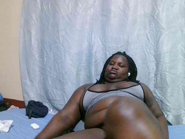 chubby-pritty webcam
