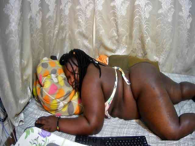 chubby-pritty webcam